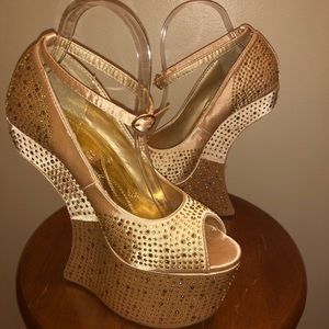 Gold Wedge Heel-less shoes by Mona Mia Collezione